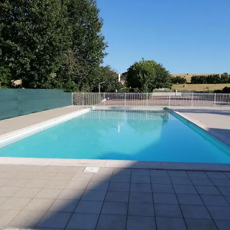 La Chanterie Agreable Mobil-home Residentiel Normand Κάμπινγκ