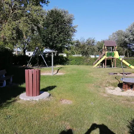 Kemp La Chanterie Agreable Mobil-home Residentiel Normand