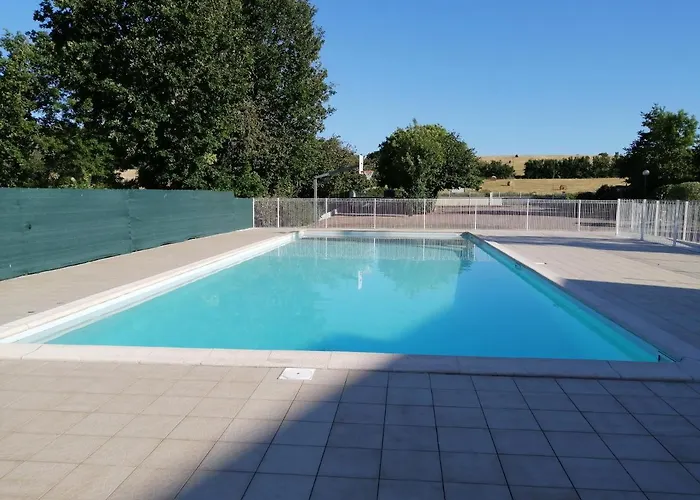 La Chanterie Agreable Mobil-home Residentiel Normand Campsite