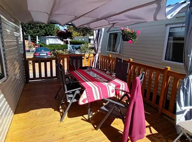 La Chanterie Agreable Mobil-home Residentiel Normand אתר קמפינג *