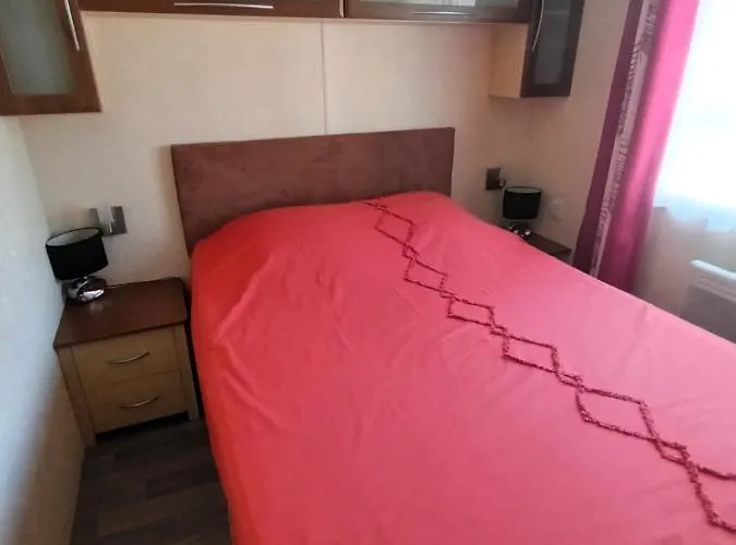 La Chanterie Agreable Mobil-home Residentiel Normand Campsite Saint-Pair-sur-Mer